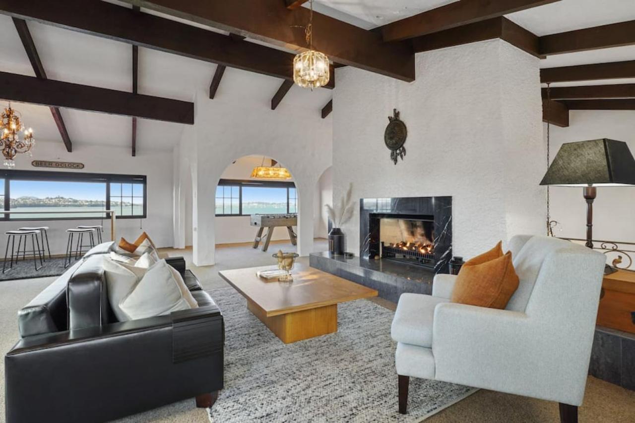 Magnificent Beachfront Mansion - Pool - Fireplace Auckland Luaran gambar