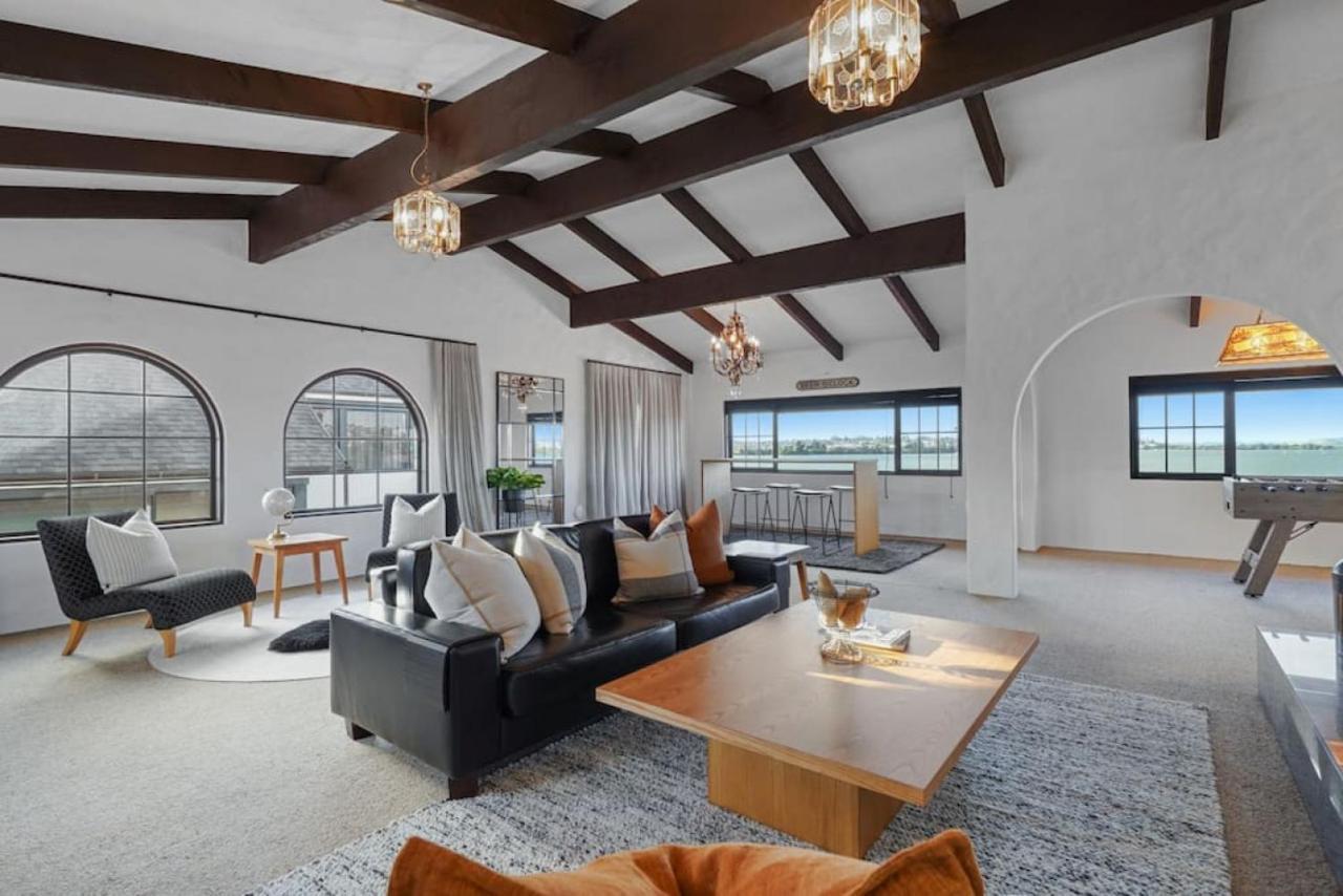 Magnificent Beachfront Mansion - Pool - Fireplace Auckland Luaran gambar