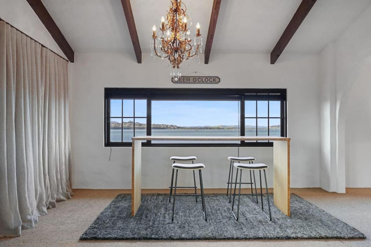 Magnificent Beachfront Mansion - Pool - Fireplace Auckland Luaran gambar