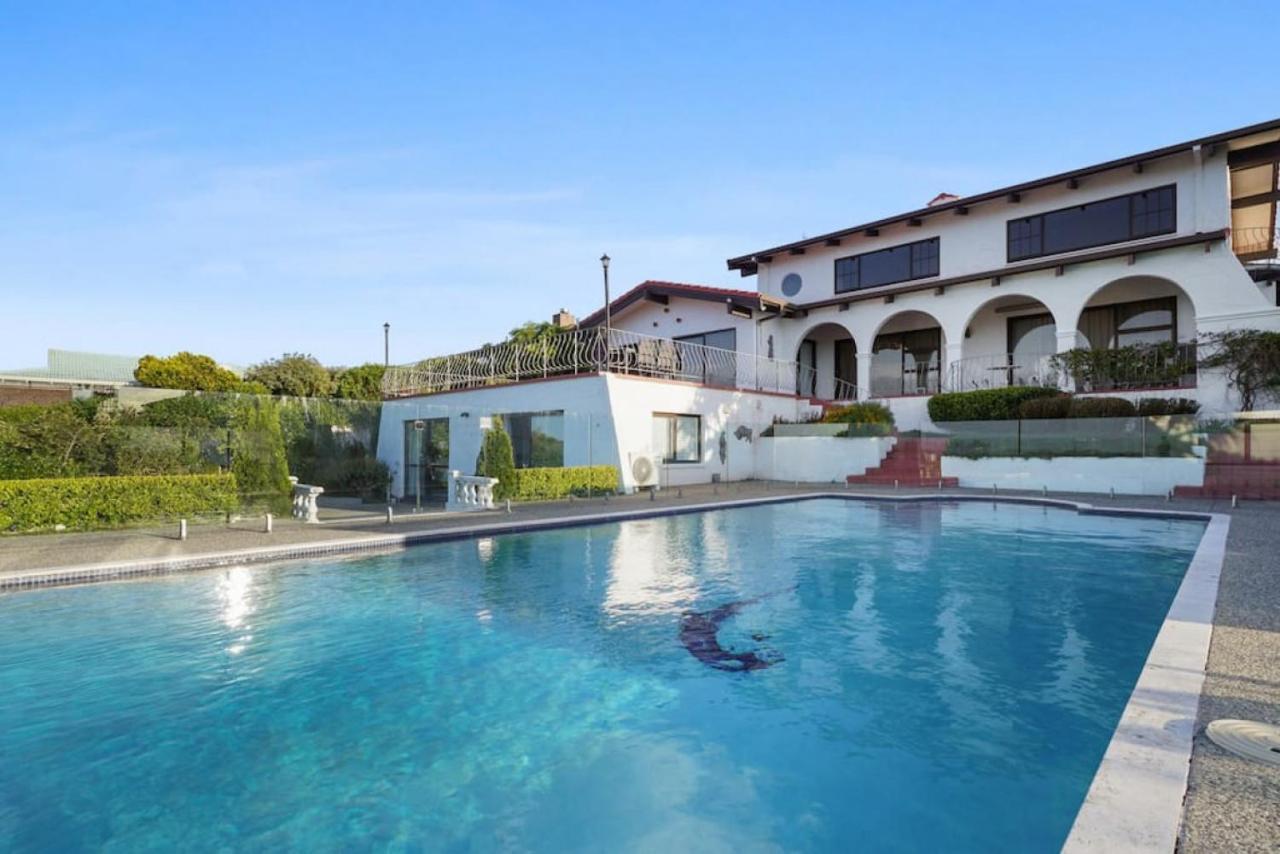 Magnificent Beachfront Mansion - Pool - Fireplace Auckland Luaran gambar